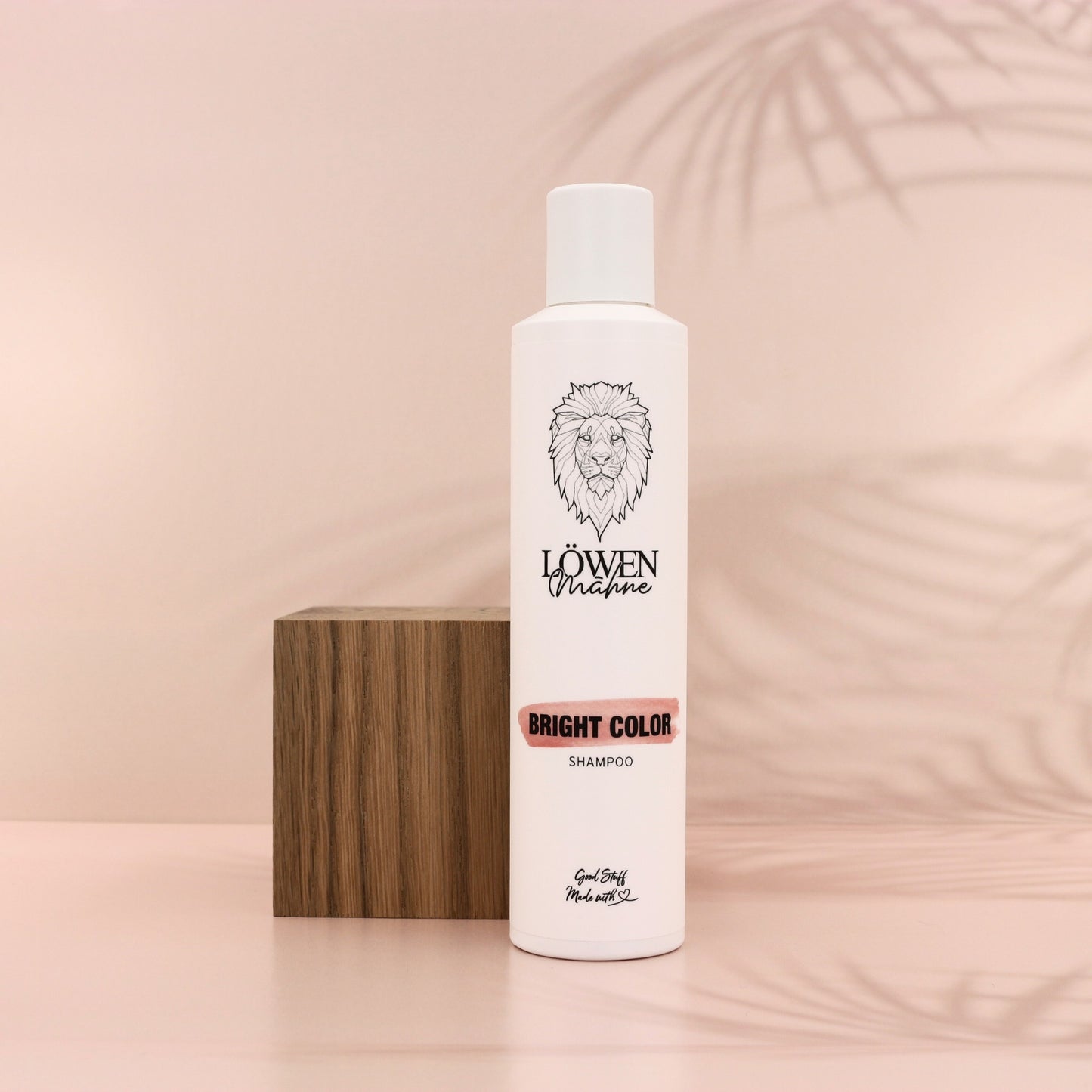 Löwenmähne Produkt Foto Bright Color Shampoo Hintergrund Palmen