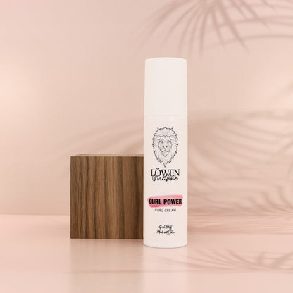Löwenmähne Produkt Foto Curl Power Curl Cream Hintergrund Palmen