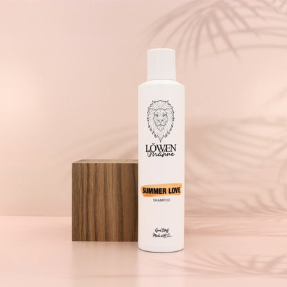 Löwenmähne Produkt Foto Summer Love Shampoo Hintergrund Palmen